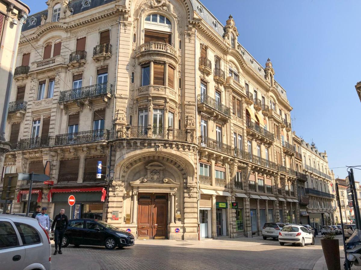 Place De La Mairie, Art Apparts Μπεζιέ Εξωτερικό φωτογραφία